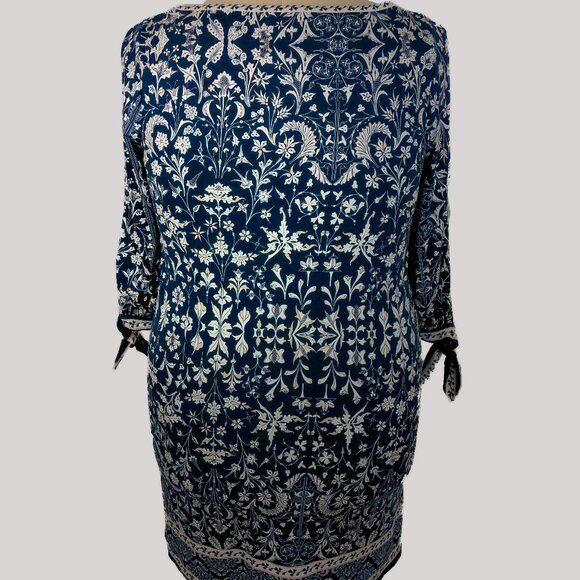 Max Studio Floral Pattern Shift Dress - Picture 3 of 4